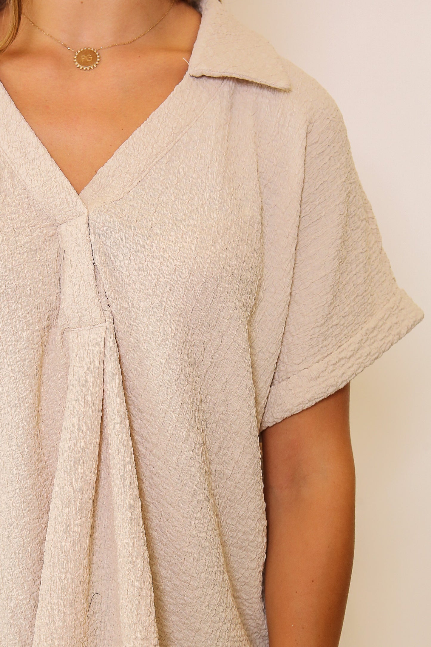 Sand Textured Collared Short Sleeve Top