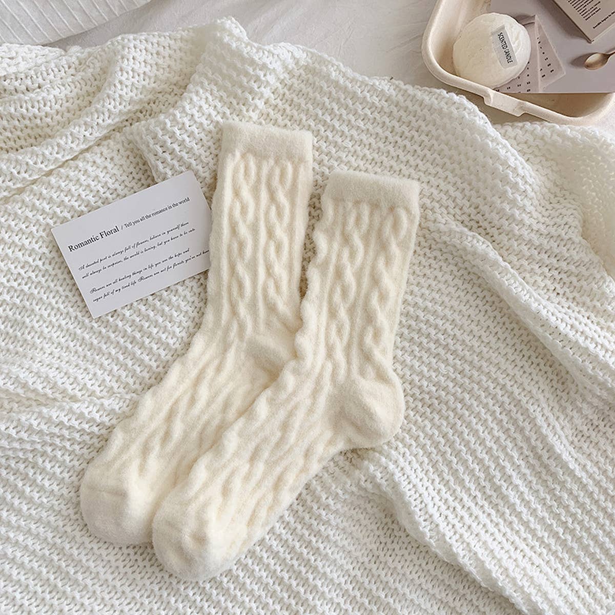 Cozy Thick Plush Hemp-Knit Socks for Fall & Winter_CWMS0881