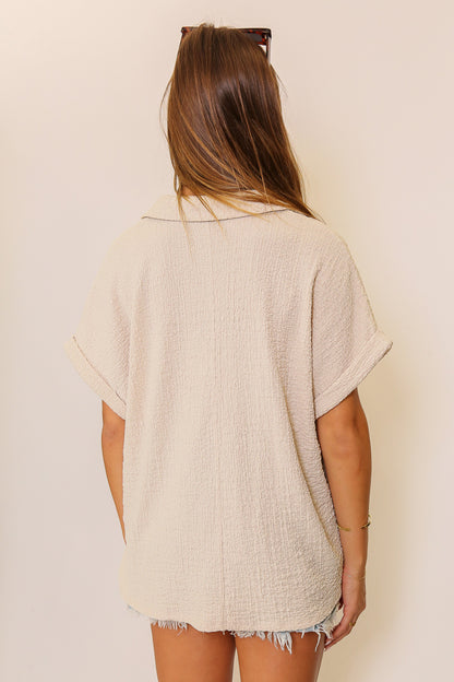Sand Textured Collared Short Sleeve Top