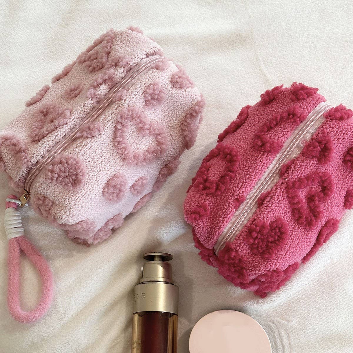 Plush Large Makeup Bag Cute Travel Storage Pouch_CUAB00641