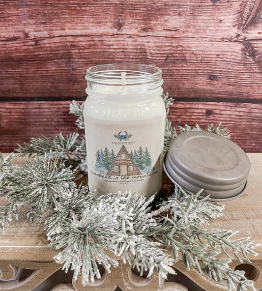 MD Farm Girl 16 oz Candle- Weekend in the Mountains